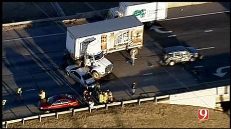 Lanes Blocked After Multi Vehicle Accident On Eb I 44