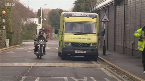 IMCDb Org 2000 Mercedes Benz Sprinter Ambulance T1N In EastEnders