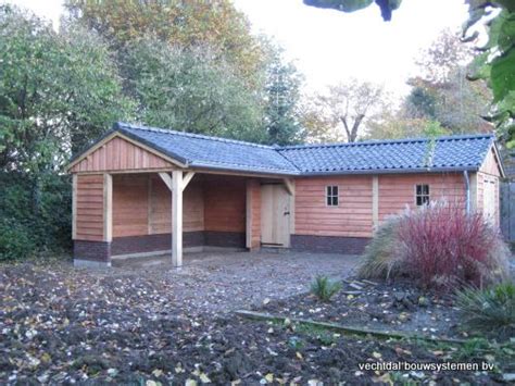 Stijlvolle Eikenhouten Tuinhuis Met Veranda Hoekmodel Te Groesbeek