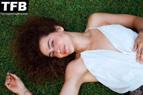 May Calamawy Calamawy Nude Leaks Photo TheFappening