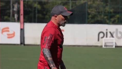 Leo José on Twitter Flamengo finalizou o treino deste domingo