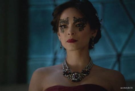 Kristin Kreuk Beauty And The Beast Tv Series Photos • Celebmafia