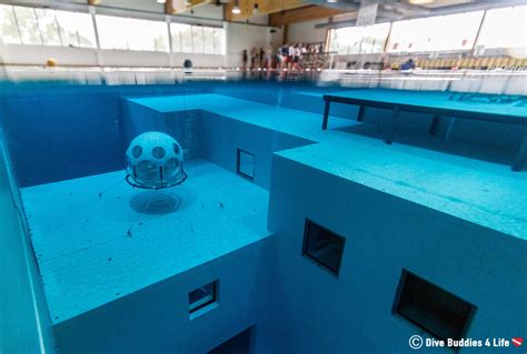 Pool Diving & the Deepest Diving Pools in the World - FiDive to Be Free