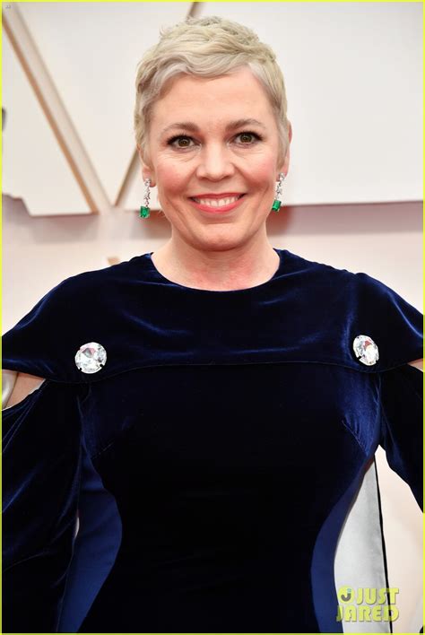 Oscar Winner Olivia Colman Debuts Blonde Hair at Academy Awards 2020: Photo 4433599 | Oscars ...