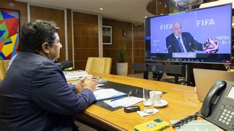 Presidente Da Cbf Ednaldo Rodrigues Participa De Reuni O De Conselho