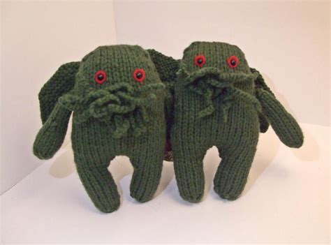 Cthulhu Plush, Small by YarnTwisters on DeviantArt