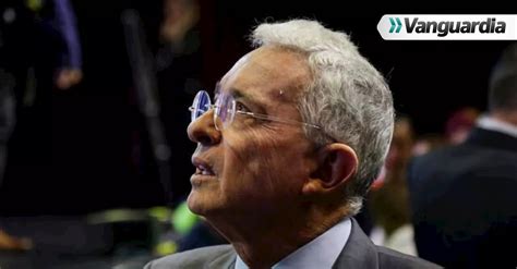 Urgente Álvaro Uribe irá a juicio por soborno y fraude procesal