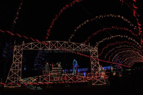 Christmas Lights in Duluth, Minnesota during the Winter Season on Lake ...