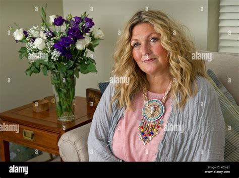 Author Amanda Prowse Stock Photo Alamy