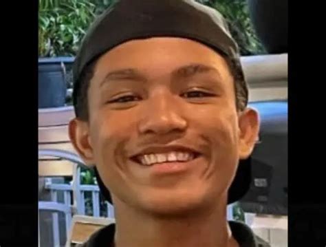 Deputies Search For Missing Runaway 16 Year Old Last Seen In New Port