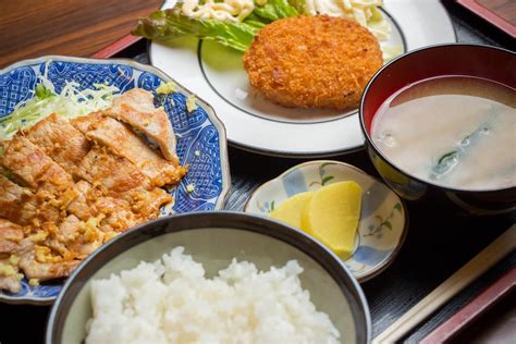 吉祥寺にある定食の名店11選。その味は折り紙つき、ランチにもディナーにもおすすめです！｜さんたつ By 散歩の達人