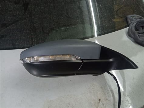 Дзеркало зеркало Джетта 6 jetta: 1 700 грн. - Бічне скло Київ на Olx