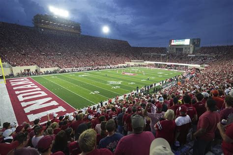 IU football sets multiple records in blowout win over Illinois
