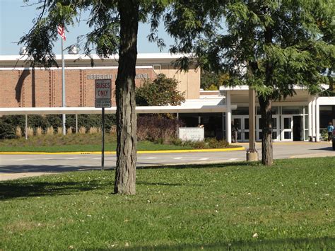 Deerfield Welcomes New Teachers, Staff | Deerfield, IL Patch