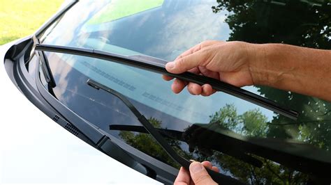 2014 Mazda 3 Windshield Wiper Size