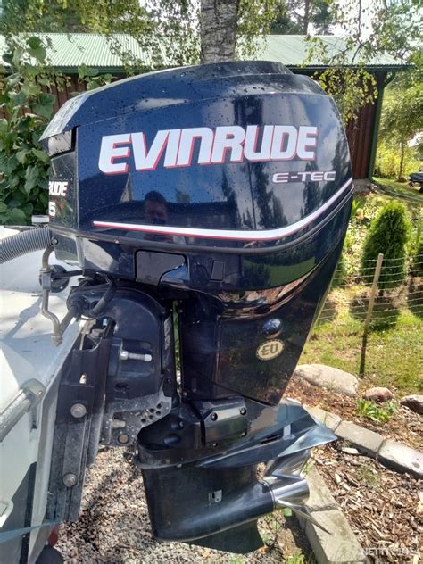 Evinrude E Tec Moottori 2011 Raasepori Nettivene