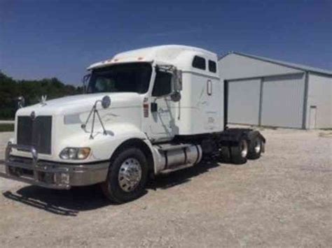 International 9400i 2007 Sleeper Semi Trucks