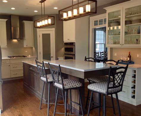 Narrow U Shaped Kitchen With Islandtable