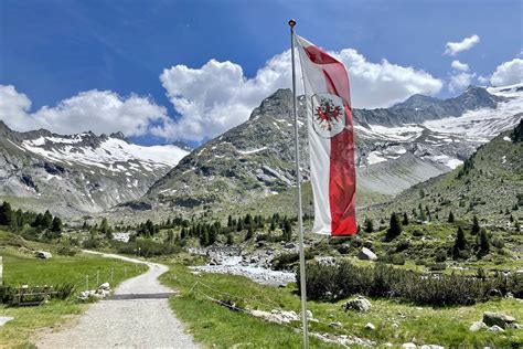 S D Tiroler Freiheit Weiter Im Aufwind S D Tiroler Freiheit