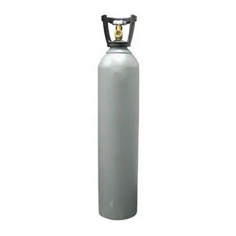 Medical Oxygen Cylinder Working Pressure Kgf Cm At Best Price In