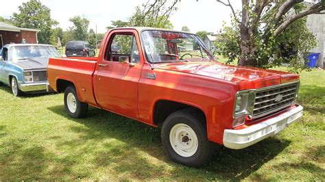 1976 C 10 Passenger Front View Barn Finds