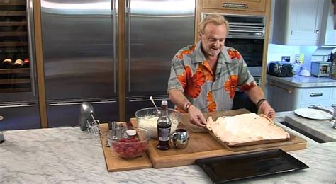 Antony Worrall Thompson - Pavlova - YouTube | Pavlova, Burger recipes, Roulade