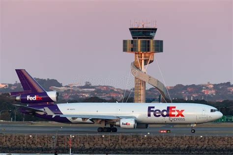 Aviones Del Cargo De Federal Express Fedex Mcdonnell Douglas Md F En