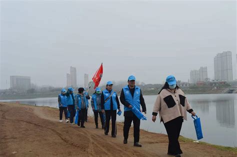 市环保志愿者协会开展2023年“世界水日”“中国水周”宣传暨巡河活动 枣阳市环保志愿者协会