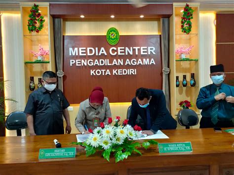 Penandatanganan Mou Pengadilan Agama Kota Kediri Dengan Fakultas Hukum