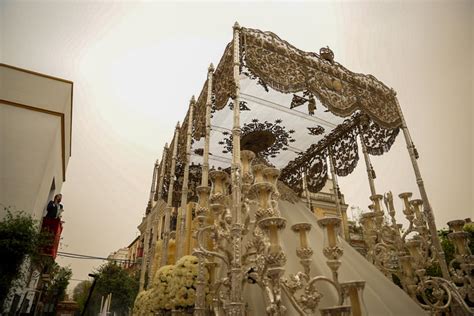 Domingo De Ramos De Lluvia Y Barro En Sevilla Andaluc A Informaci N