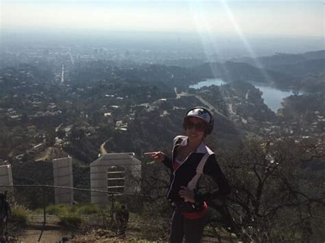 Hollywood Sign Hike: The Best & Shortest Trail to Get to the Top