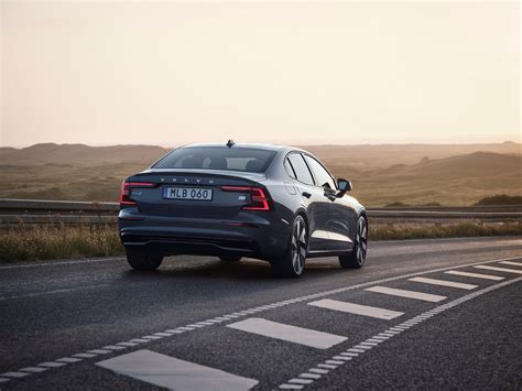 Volvo S And V Facelift Quietly Unveiled With Subtle Changes