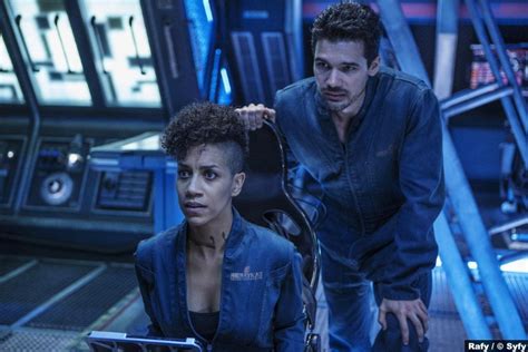 The Expanse S02e05 Dominique Tipper Steven Strait Naomi Nagata James ...