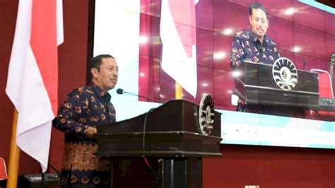 Danny Pomanto Raih Penghargaan Kepala Daerah Inovatif Radar Makassar