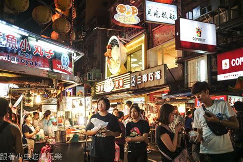 基隆美食 三兄弟豆花 基隆廟口夜市必吃冰品甜湯冰品 地瓜必點 跟著小虫吃喝玩樂