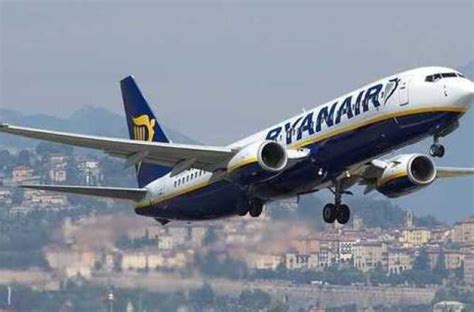 Aerei Arrivano Cinque Nuove Rotte Ryanair Da E Per Catania Aeroclub