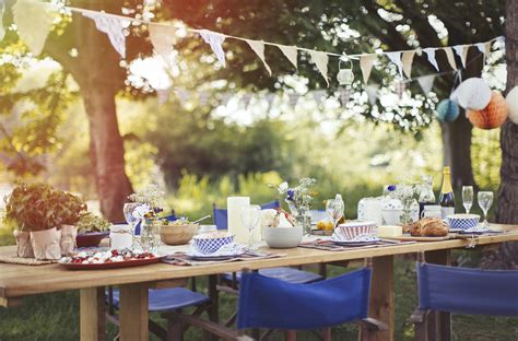 5 schnelle Deko Ideen fürs Gartenfest Servus