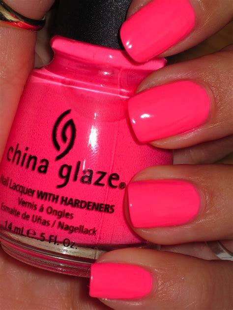 10 Best Neon Nail Polishes And Reviews 2024 Update Vernis à