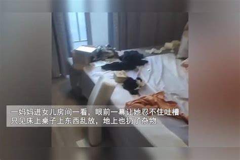 妈妈看到女儿房间太乱，拍下发视频吐槽，女儿晚上的举动让她意外女儿吐槽视频