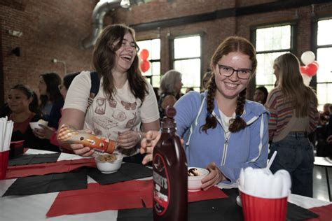 EWU Welcomes Students at SIERR | Stories | Eastern Washington University