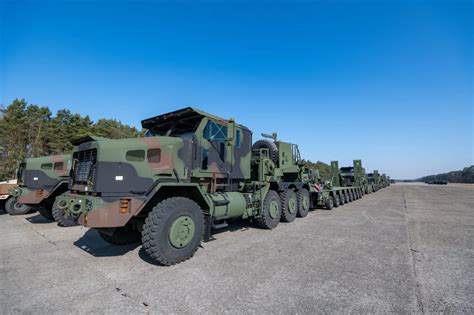 Oshkosh And Dutch Firms Awarded A 342 Million Contract To Produce Equipment Trailers For Us