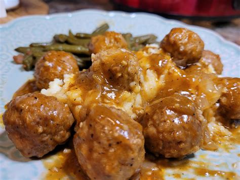 Crockpot Salisbury Steak Meatballs In The Kitchen With Momma Mel