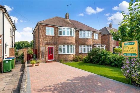 3 Bedroom Semi Detached House For Sale In Riverside Road Sidcup Da14