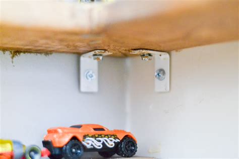 DIY Hot Wheels Storage SeeLINDSAY