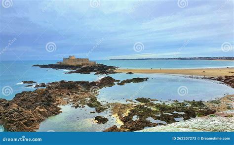 Beach of Saint Malo stock image. Image of saint, ocean - 262207273