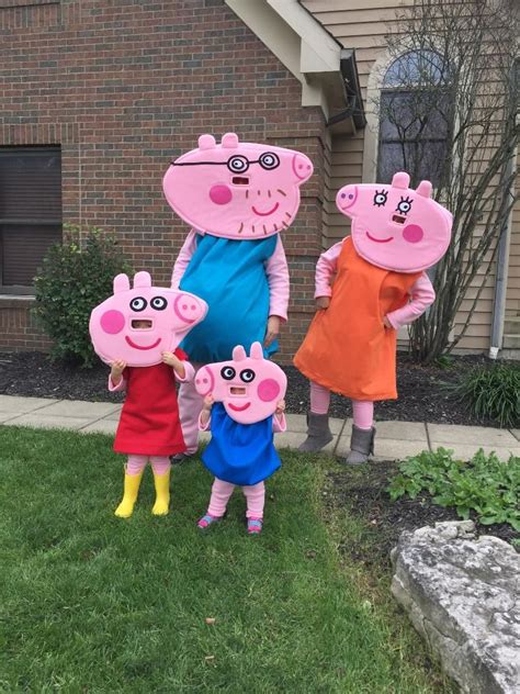 Peppa Pig Costumes | Trio halloween costumes, Clever halloween costumes, Funny halloween costumes