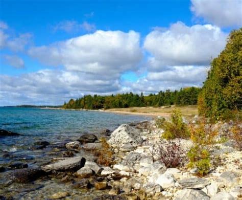 20 Best Lake Huron Beaches in Michigan (MAP) - My Michigan Beach and Travel