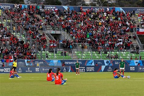 La Protesta De La Roja Femenina En Santiago 2023