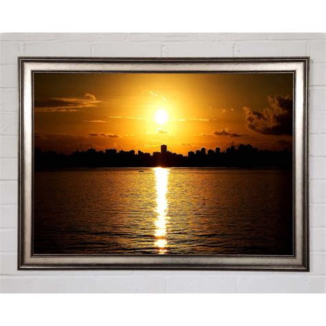 Haus Am Meer Sonnenuntergang Stadt Skyline Silhouette Gerahmter Druck