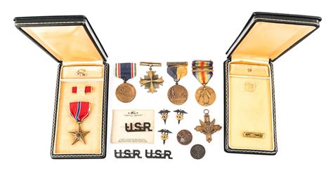 At Auction: WWI - WWII US ARMY MEDALS & INSIGNIA